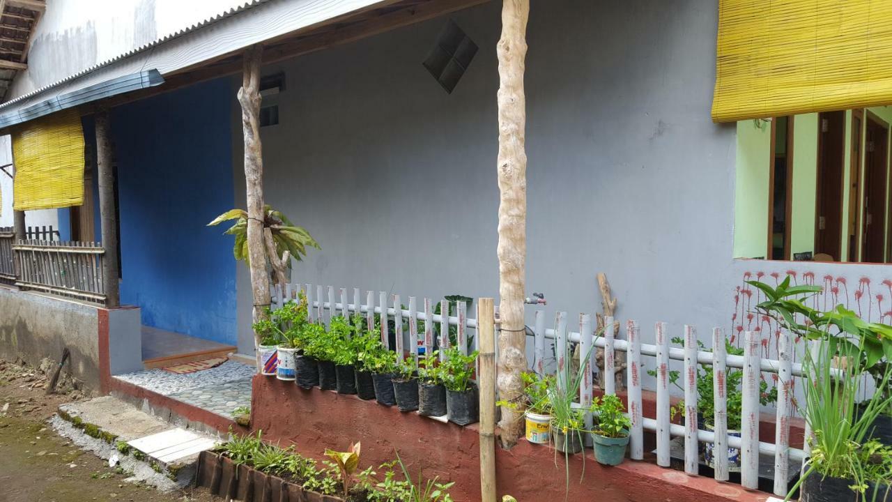 Ijen Mansjestic B&B Tamansuruh Eksteriør billede